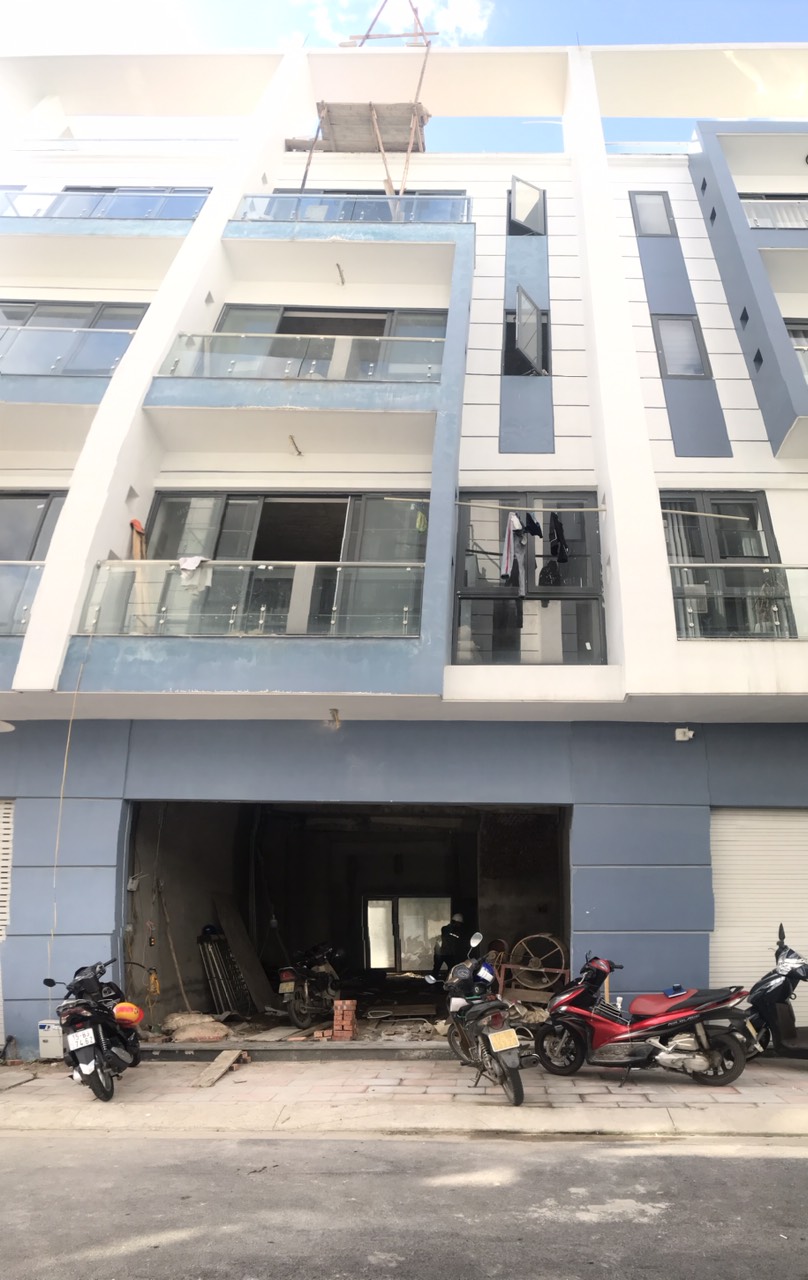 Khảo sát đo kích thước công trình chuẩn bị đặt hàng tại Waterfront City Hải Phòng